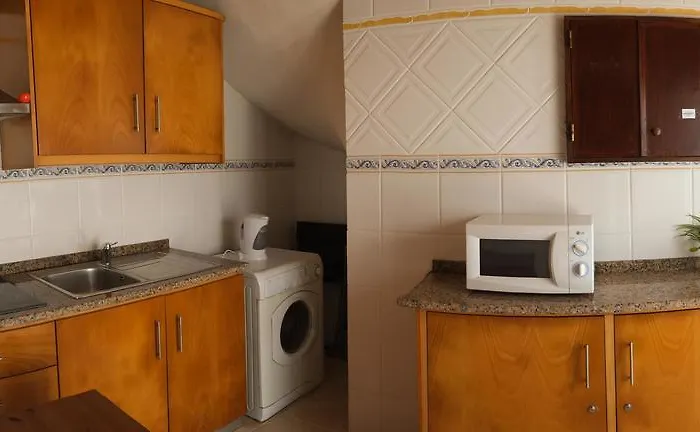 D. Antonia Gasthof Peniche